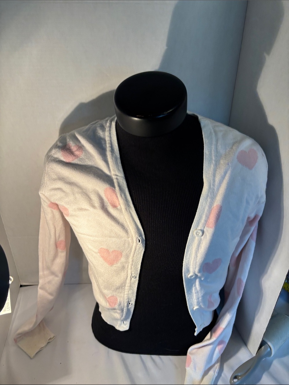 Urban Heritage White Cardigan with Pink Heart Pattern